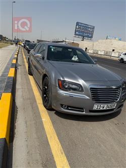 كرايسلر 300